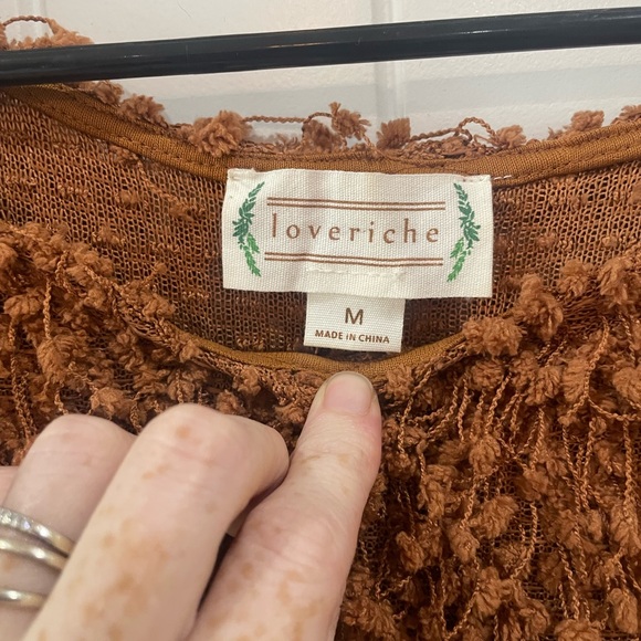 Love Riche women’s size medium orange texture long sleeve sweater - Picture 5 of 5